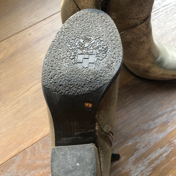 Vince Camuto gold shimmer metallic leather boots - Picture 4 of 4